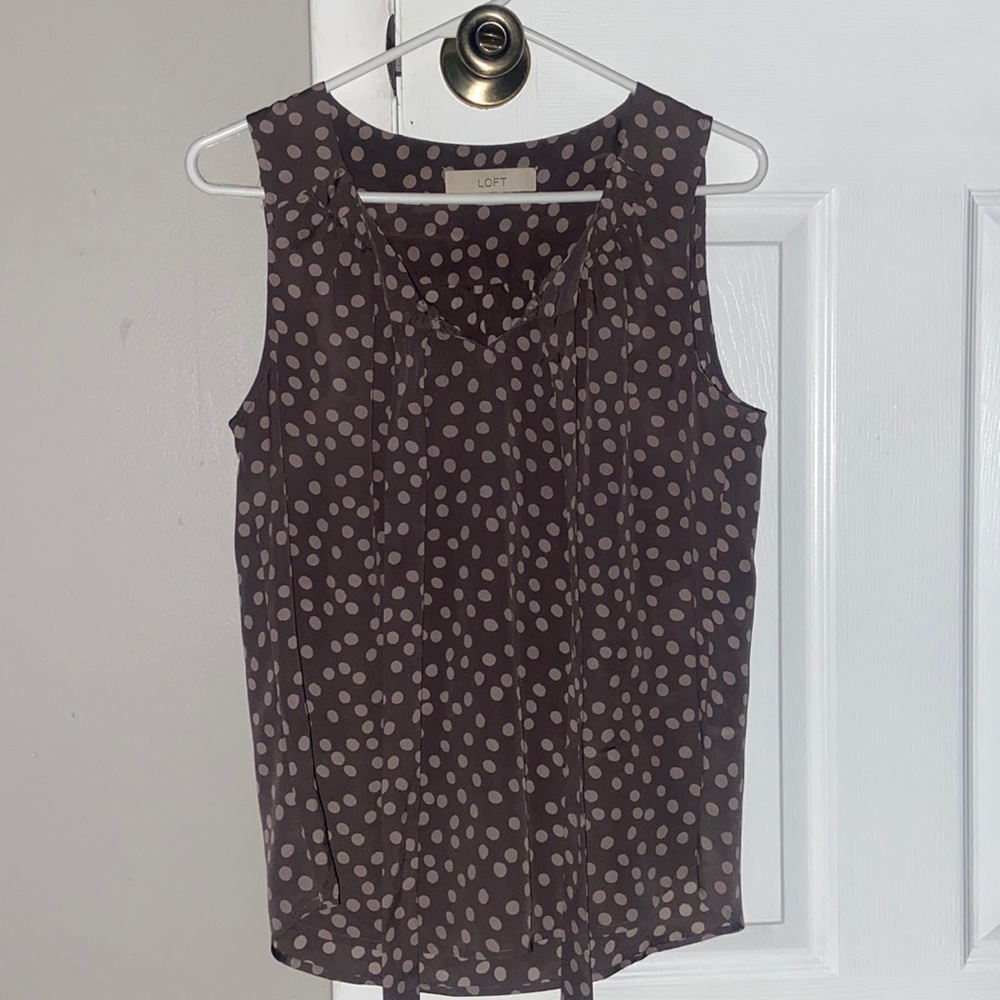Loft sleeveless blouse